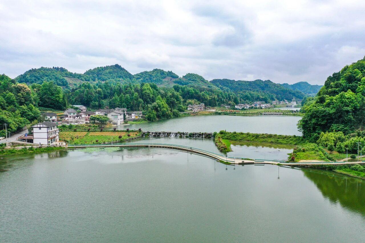 貴州省遵義市湄潭縣大溪溝生態(tài)清潔型小流域治理成效。潘希來(lái) 攝.jpg