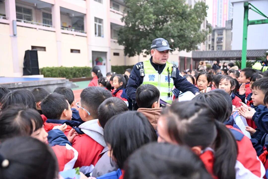 圖2 活動(dòng)現(xiàn)場(chǎng).jpg