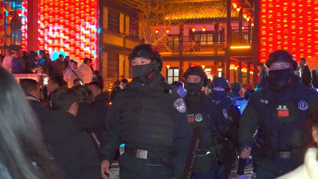 圖1 提高街面見警率，震懾違法犯罪?！餍惴志止﹫D.jpg