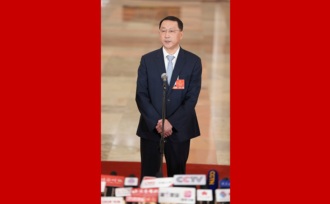 自然資源部部長關(guān)志鷗接受媒體采訪