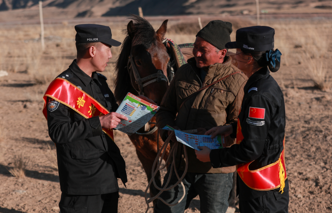 新疆克州：反詐宣傳進(jìn)牧區(qū) 守好牧民“錢(qián)袋子”