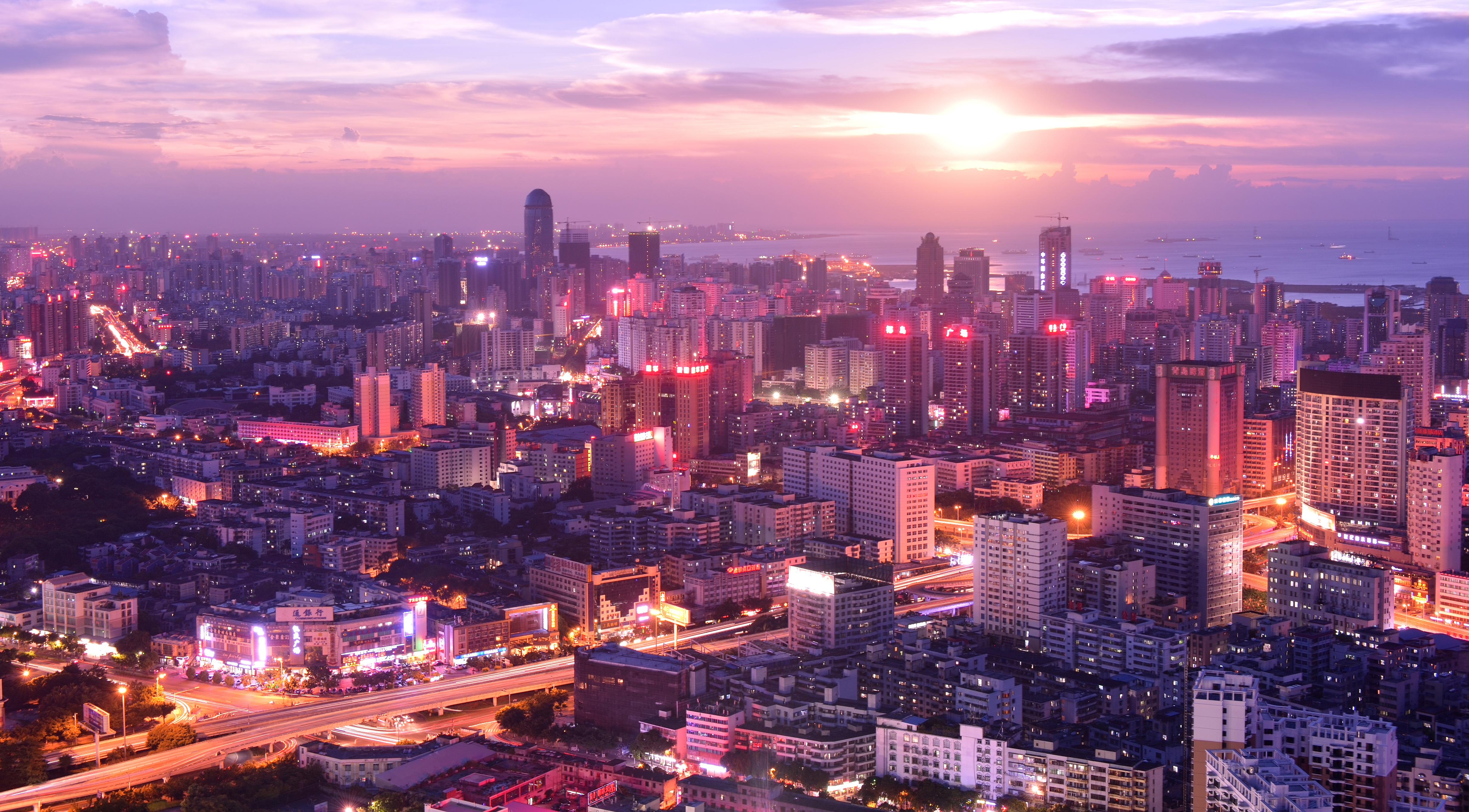 打造平安自貿(mào)港亮麗“楓”景線